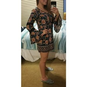 Xhilaration Black Floral Bell Sleeve